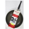 Image 1 : NEW KITCHEN AID 12.5" SKILLET