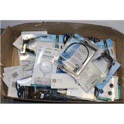 BOX OF ASSORTED ELECTRONICS INCL  HEADPHONES