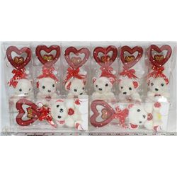 VALENTINES TEDDY BEARS. 8 PER FLAT