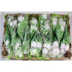 E)13 DOZEN ROSES FLAT