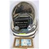 Image 1 : HOME DECOR LOT WITH VARIOUS FRAMES, TRAYS