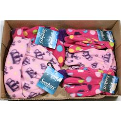 1) FLAT OF GLOVES AND HATS GIRLS