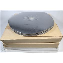 4 BOXES OF FLOOR SANDING DISCS INCL TWO 60 GRIT &