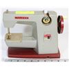 Image 1 : VINTAGE VULCAN TOY SEWING MACHINE