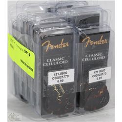 BUNDLE OF FENDER PICKS SHELL