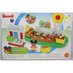 FISHER PRICE LITTLE PEOPLES PLAY SET