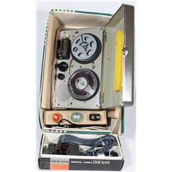 SET OF 2 VINTAGE ITEMS HONEY TONE SUPER DELUXE