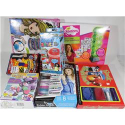 LOT OF CRAFTS INCL GIRL BRACELETS AND MORE