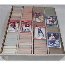 BOX OF ASSORTED 2500+ HOCKEY CARDS