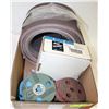 Image 1 : BOX OF SANDING BELTS AND SANDING DISCS