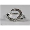 Image 1 : SWEET LOVE HEART SILVER PLATED WEDDING RING STYLE