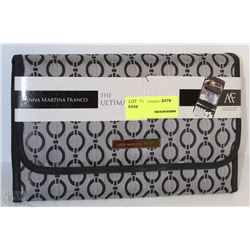 MAKEUP CARRY BAG