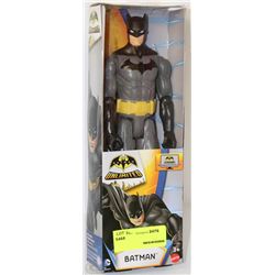 BATMAN ACTION FIGURE