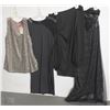 Image 1 : LOT OF 4 PIECES OF WOMENS CLOTHING ALL SIZE XL