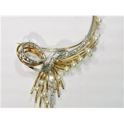 #26-18KT YELLOW&WHITE GOLD PEARL &DIAMOND BROOCH