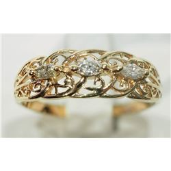 #39-10KT YELLOW GOLD MARQUISE SHAPE DIAMOND RING
