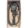 Image 1 : TOPRING CLIP-ON CHUCK DIGITAL INFLATION GAUGE
