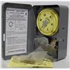 Image 1 : INTERMATIC INDUSTRIAL GRADE TIME SWITCH REPEAT