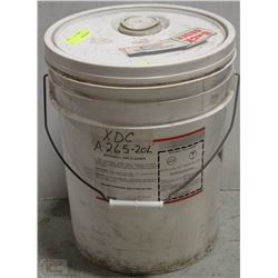 PAIL OF WHITEWALL TIRE CLEANER