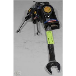LOT W/ ONE 24MM & TWO 8MM REVERSIBLE GEARWRENCHES