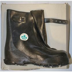ACTON TARSAL BURT RUBBER BOOTS SIZE 9