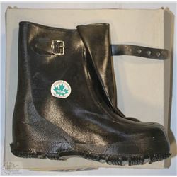 ACTON TARSAL BURT RUBBER BOOTS SIZE 9