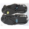 Image 1 : WINTER WALKING SANDLES SIZE SMALL