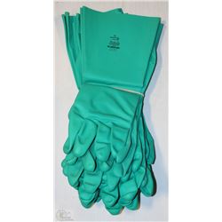 LOT OF LONG GREEN RUBBER GLOVES