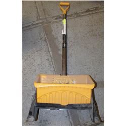 GARANT SALT AND SAND SPREADER