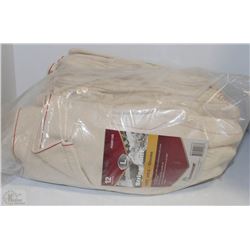 LOT OF 12 SUPERIOR STRING KNIT LARGE HOT MILL