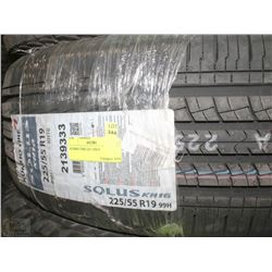 KUMHO TIRE 225/ 55R19