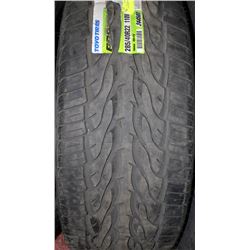 TOYO TIRE 285/40R22