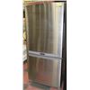 Image 1 : SAMSUNG STAINLESS STEEL FRIDGE WITH BOTTOM FREEZER