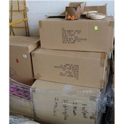 PALLET WITH HALLOWEEN CERAMIC, LARGE MESH ROLLS ,