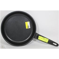 STARFRIT 10" NONSTICK FRYPAN