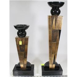 PAIR OF GOLD LEAF FINISH CANDLE HOLDERS