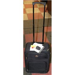 JETSTREAM 18" CARRY ON SUITCASE