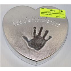BABY'S PLASTER HANDPRINT KIT & KEEPSAKE BOX