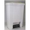 Image 1 : WHITE STEP ON KITCHEN GARBAGE CAN