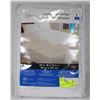 Image 1 : QUILTED MATTRESS PAD - TWIN SIZE