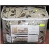 Image 1 : 8 PIECE BED IN A BAG - KING SIZE