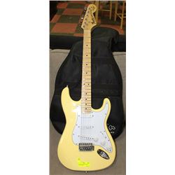 MALMSTEEN FENDER STRATOCASTER GUITAR USA BUILT