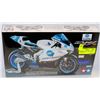 Image 1 : 2006 HONDA RC211V MODEL KIT - 1:12 SCALE