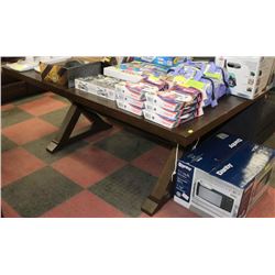 DELUXE KITCHEN TABLE W/LEAF