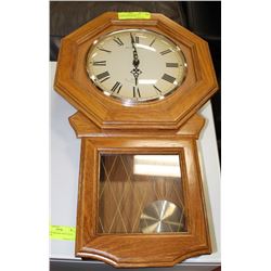 VINTAGE GORDON AND SOSKIN QUARTZ WESTMINISTER