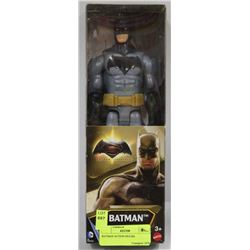 BATMAN ACTION FIGURE