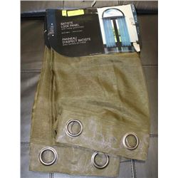 SET OF 4 DRAPERY PANELS (EACH IS 54 X 86) - GREEN