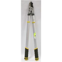 FISKARS TELESCOPIC PRUNERS