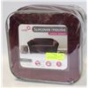 Image 1 : SURE-FIT SLIPCOVER FOR LOVE SEAT ,WINE COLOUR