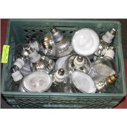 TOTE WITH FLUORSECENT FLOOD LIGHTS